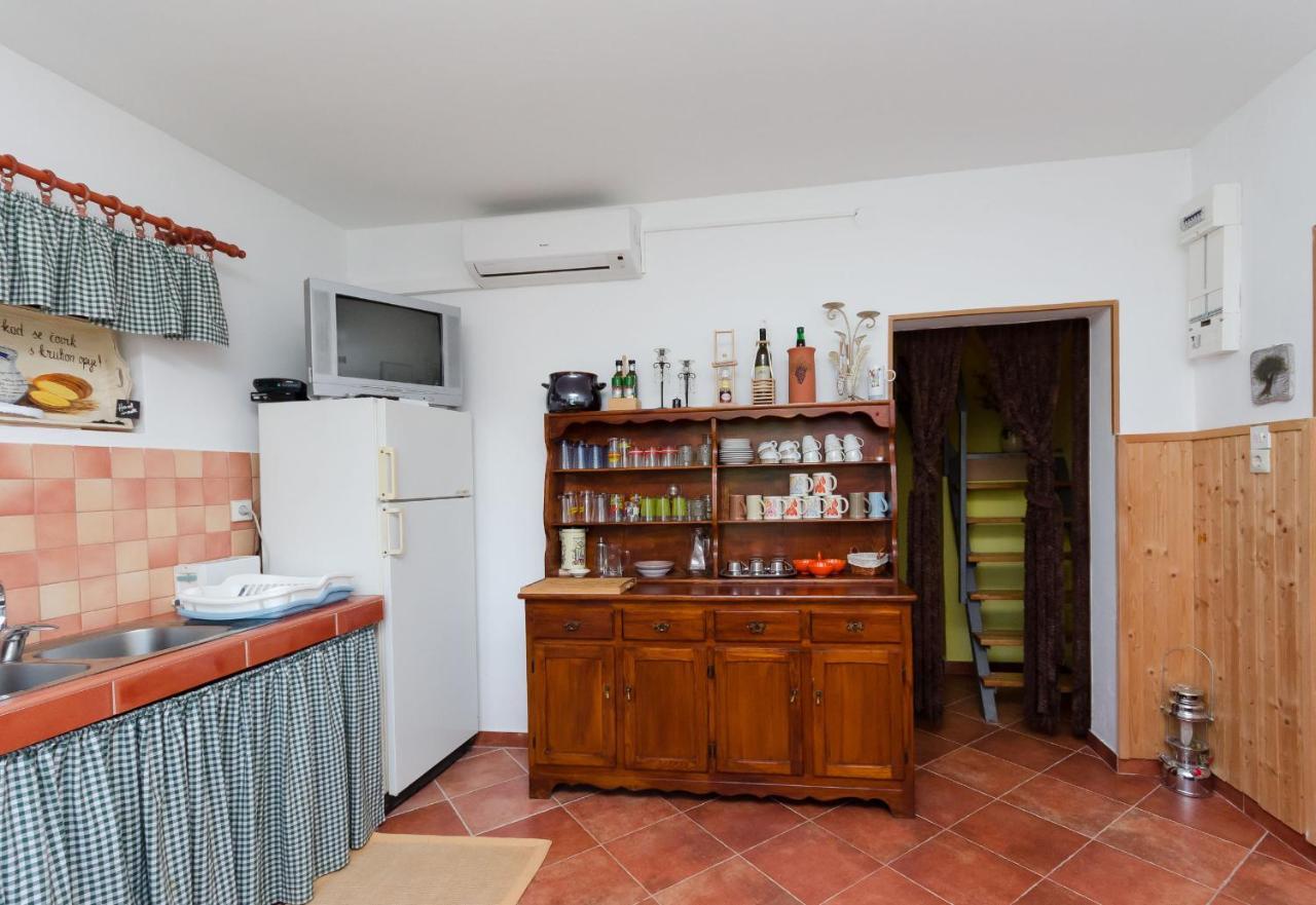 Villa House Nado à Pulgarija Cepic Extérieur photo